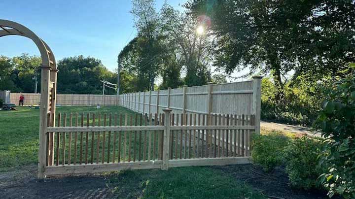 Remarkable Fence - Fence Service & Maintenance